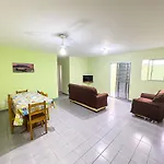 Apartamentos Incríveis Primeira Quadra Mar WiFi